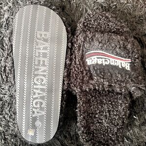 Balenciaga slippers